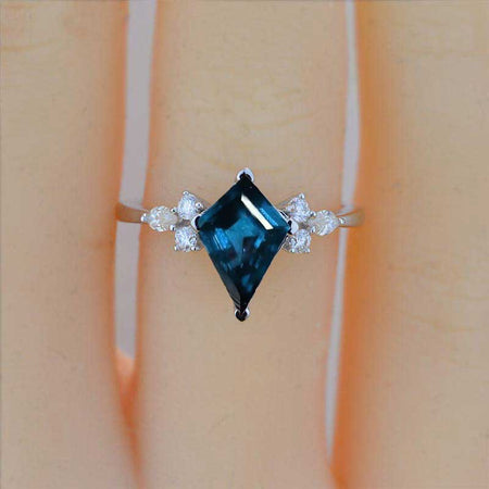 2.5 Carat Kite Cornflower Sapphire Engagement Ring. 2.5CT Fancy Shape Moissanite Ring