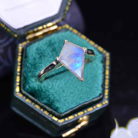 2.5 Carat Kite Genuine moonstone Solitaire Engagement Ring