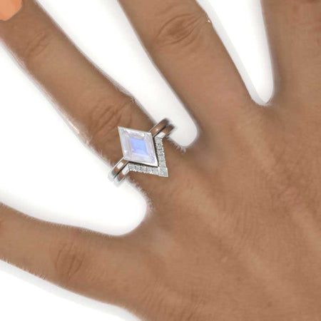 2.5 Carat Kite Natural Moonstone Engagement Ring. 2.5CT Fancy Kite Shape Natural Moonstone Ring Set