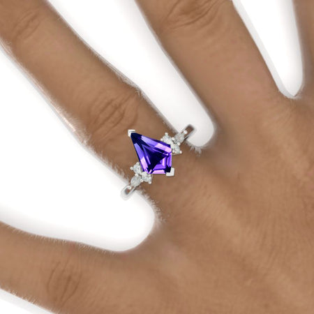 2.5 Carat Kite Shield Natural Amethyst Engagement Ring. 2.5CT Fancy Shape Natural Amethyst Ring