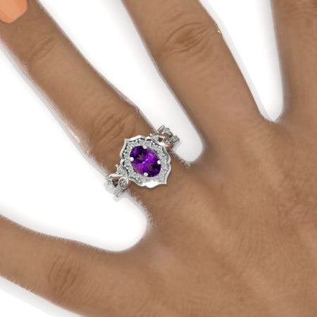 Vintage Oval Shaped Natural Amethyst Engagement Ring 14K White Gold Flower Rose Gold Ring Set for Women. Vintage Oval Halo Gold Ring Set