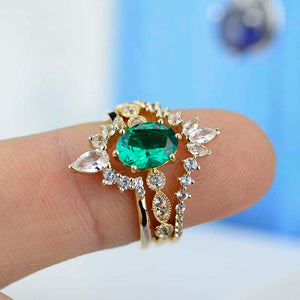 14K Yellow Gold Oval Emerald Moissanite Halo Engagement Ring with Two ...