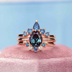 3 Carat Oval Vintage Alexandrite Gold  Ring- Three Ring Set